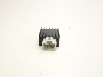 Peugeot Kisbee 50 2t Voltage Regulator