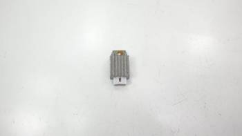 Sym Mio 50 100 Voltage Regulator