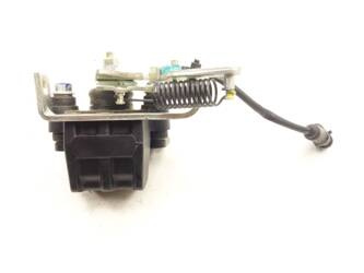 Piaggio Mp3 Yourban manual rear brake caliper