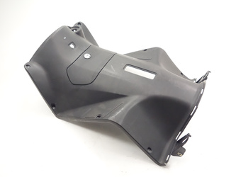 Kymco Agility City 50 Cockpit plastic above the knees