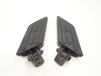 Peugeot Kisbee 50 2t Passenger footrests set