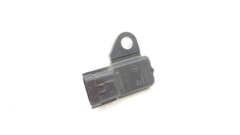 Triumph Street Triple 675 12R Vacuum Sensor