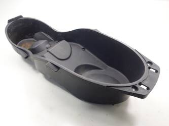 Yamaha X-Max 125 05-09 Kufer Schowek