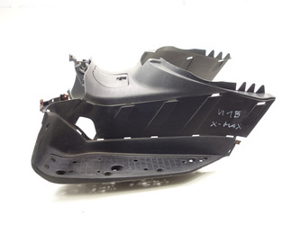 Yamaha X-Max 125 05-09 Podłoga Owiewka