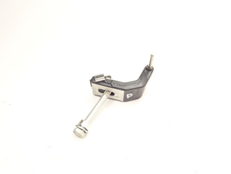 Microcar Due 6 19-24 Door Hinge