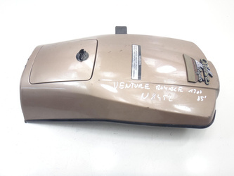 Yamaha Xvz 1300 Venture Plastic Tank Cover