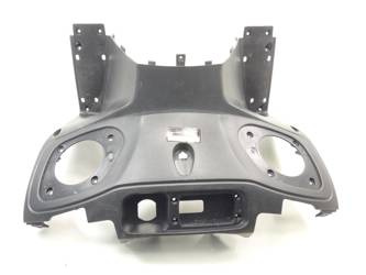 Riya Adonis 125 4T Cockpit Plastic Before Knee