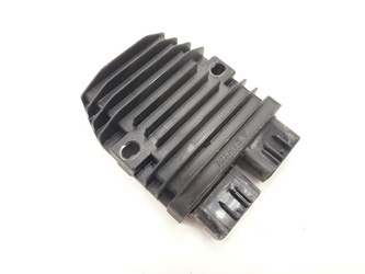 Metropolis 400 13-18 Voltage Regulator