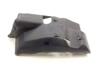 Plastic filling cover Can-am Spyder F3 Ltd