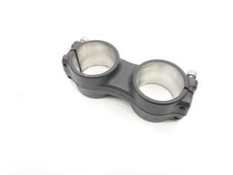 Yamaha Niken 900 Lag Mount Right Shelf