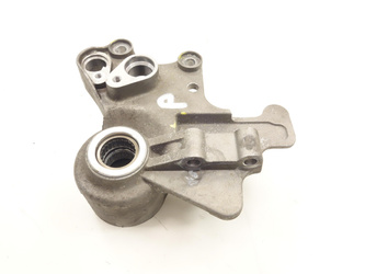 Piaggio Mp3 300 Yourban Hub yoke mounting