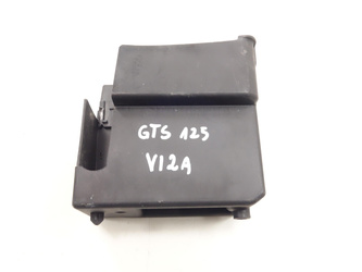 Piaggio Vespa Gts 125 Battery compartment