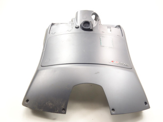 Piaggio Vespa Gts 125 Kokpit Plastik przed kolana