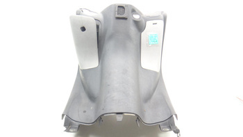 Peugeot Elystar 50 2T Cockpit Plastic Before Knees