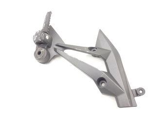 Kawasaki Z750 07-12 Set Pasażera Prawy Podnóżek