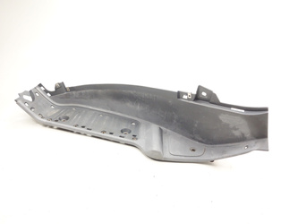 Piaggio X8 X-Evo 125 Left skid floor