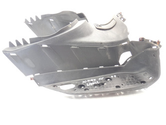 X-Max Scycruiser 125 05-09 Floor Tunnel