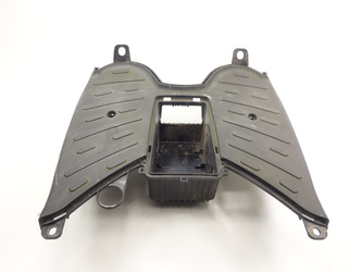 Peugeot Kisbee 50 2t 10-17 Floor