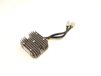 Kymco Ak 550 Regulator Napięcia