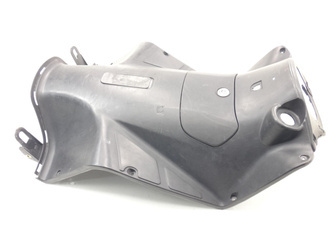 Agility 16+ 50 4T Cockpit Plastic Before Knee