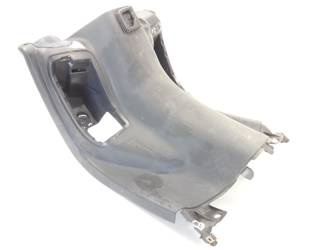 Peugeot Elyseo 100 Cockpit Plastic Before Knees