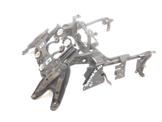 Suzuki Burgman 650 07-13 Front Lamp Frame