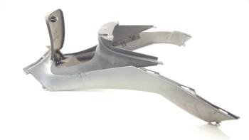 Mp3 125 06-11 Tunnel Cover Center