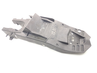 Aprilia Rs 660 20- Plastik Wypełnienie Nadkole