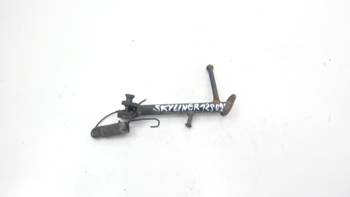 Majesty Skyliner 125 Side Stand