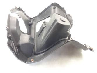 X-Max Scycruiser 125 05-09 Kokpit Plastik