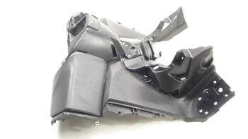 Honda Forza 125 21-23 Cockpit Plastic Before the Knees