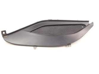 Mp3 300 Yourban Plastik wypełnienie osłona prawa