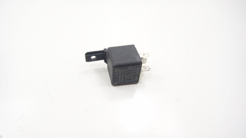 Gilera Gp 800 Srv 06-13 Relay Controller