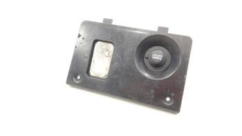 Pantheon 125 03-08 Glove Box Illumination Lamp