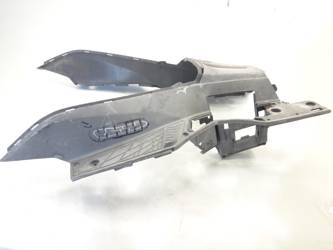 Suzuki Burgman 125 01-06 Podłoga Tunel