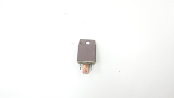 No. Runner Sr Tph Sp 50 2T Starter Relay