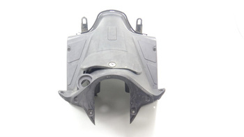 Kymco Agility City 125 Cockpit Plastic Before the Knees