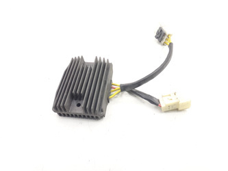 Piaggio Mp3 Yourban 300 Regulator Napięcia