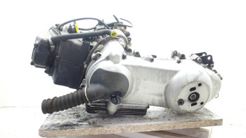 Piaggio Fly 125 4T engine. 30-day warranty