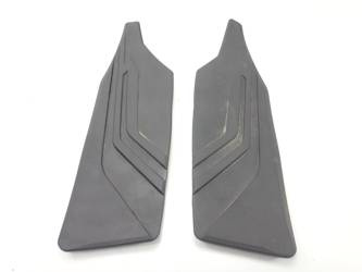 Kymco Ak 550 17-21 Dywaniki Gumy Na Podłogę