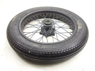 Archive AM60 Cafe Racer 125 Felga przód 17x2.15 opona