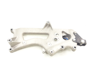 Piaggio X10 125 350 Swingarm muffler mount