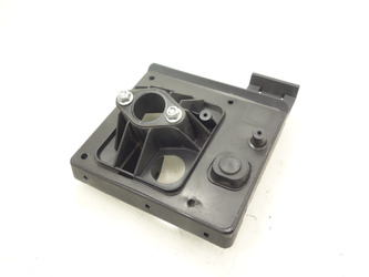 Microcar M.go Highland X Lombardini Stelaż mocowanie pompy hamulcowej