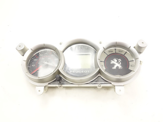 Peugeot Citystar 50 2t Odometer clock display