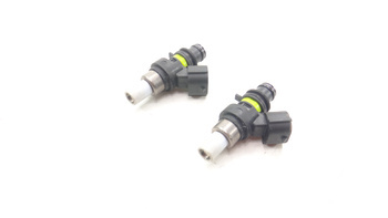 Kymco Ak 550 Fuel Injection 2Pcs Injectors