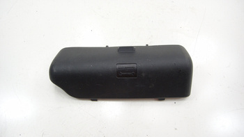 Piaggio Mp3 250 Plastik Zaślepka Klapka