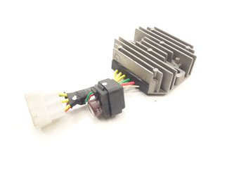 Piaggio Liberty 50 4T 17-22 Regulator napięcia