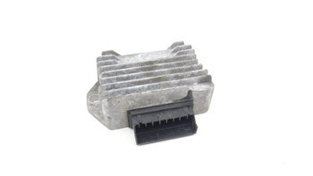 Piaggio Typhoon 50 Sr Motard Regulator Napięcia