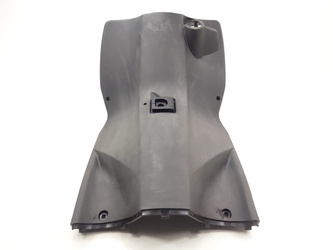 Peugeot Kisbee 50 4t 18- Cockpit plastic above the knees