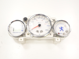 Peugeot Elystar 50 Odometer clock display